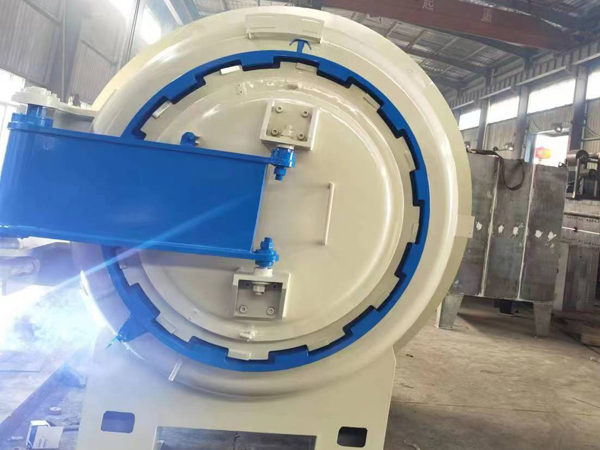 ��������F���t